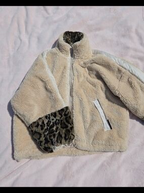 OOF WEAR Reversible Cream Sherpa Leopard Print Fleece Jacket Size IT 44 / M
